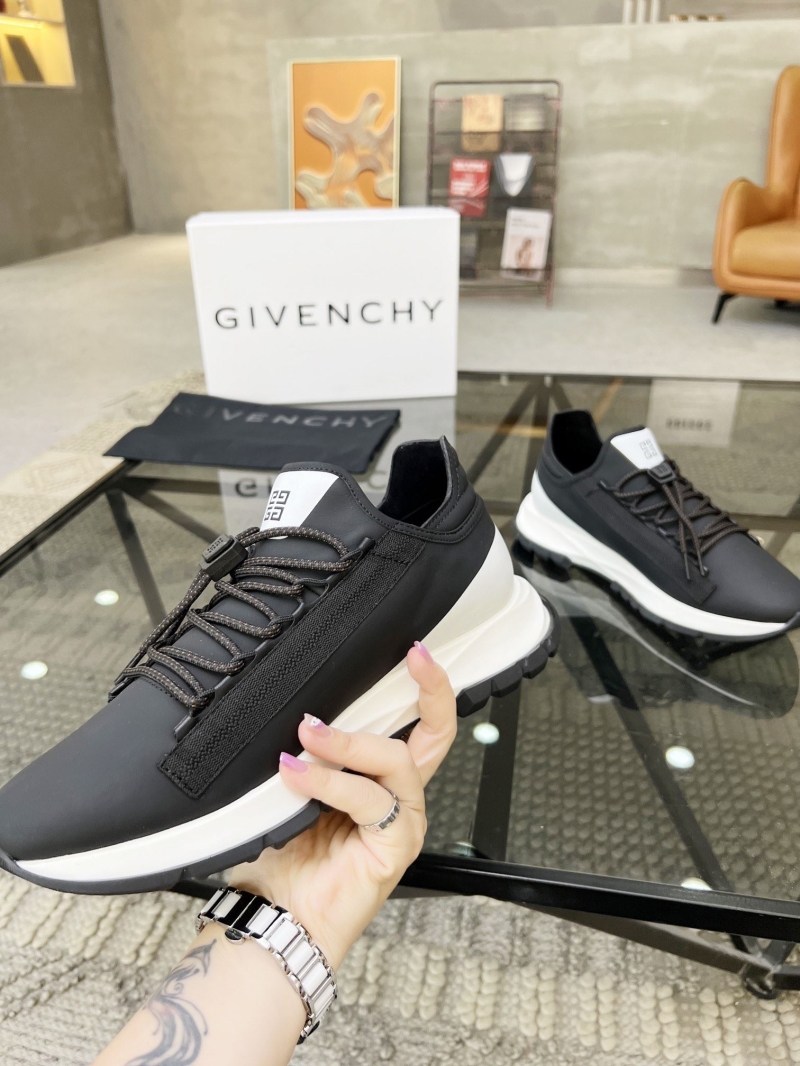 Givenchy Sneakers